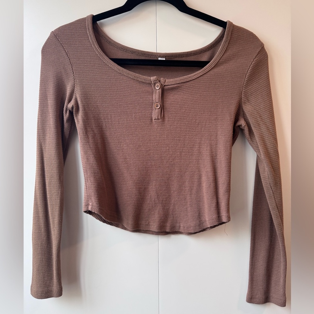 Chic Long Sleeve Women's Top in Brown